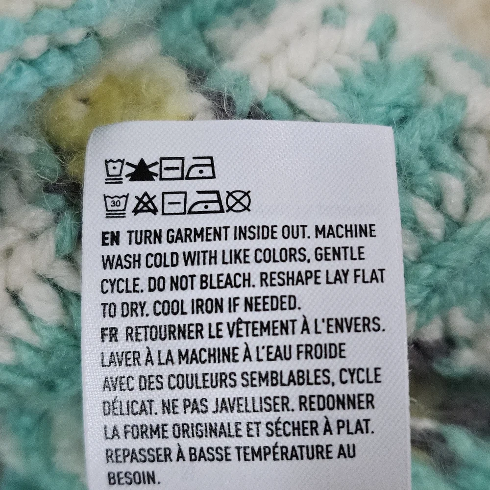 AE Oversized Fairisle Mock Neck Sweater Size Medium - Picture 13 of 13